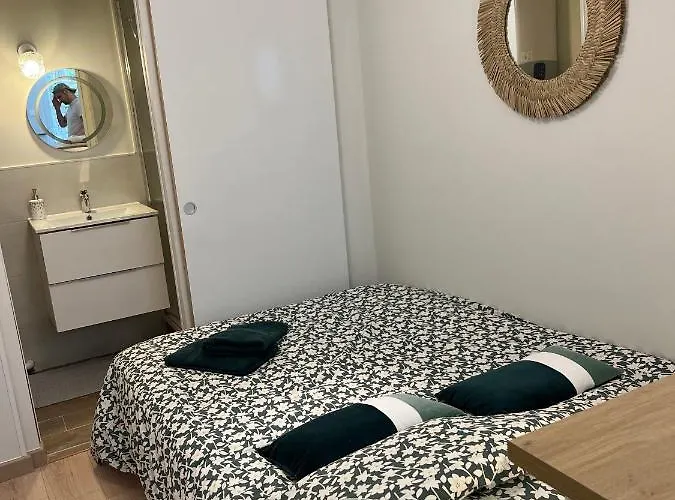 アパート Romarin - Bsb / Godrans *